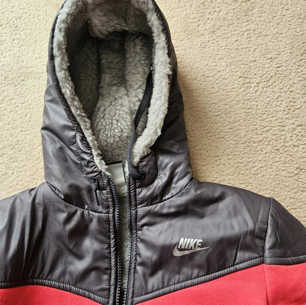 Jacket - Picture 7 of 7